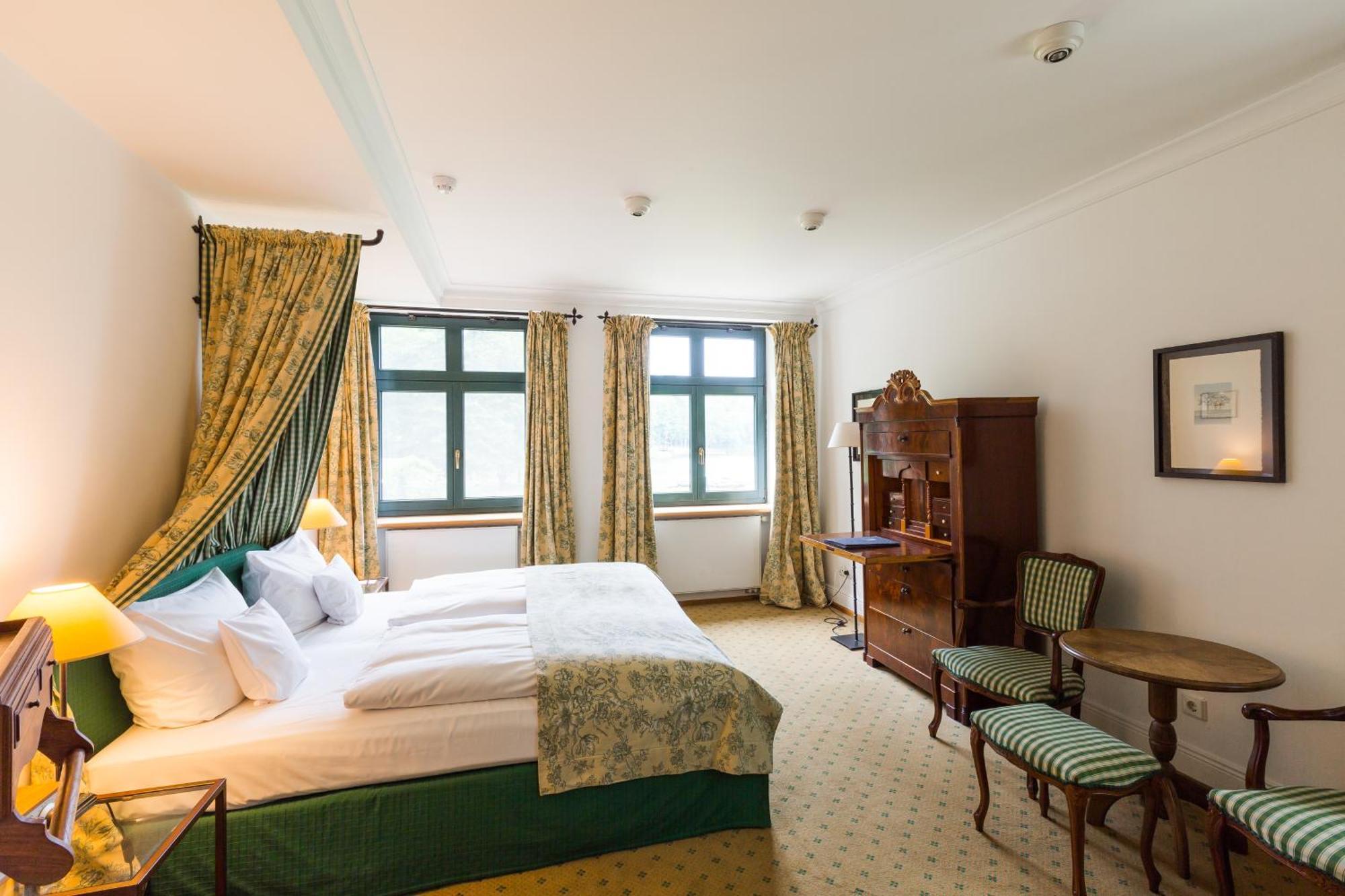 Hotel Gut Klostermuehle Natur Resort & Medical Spa Alt Madlitz Exterior photo